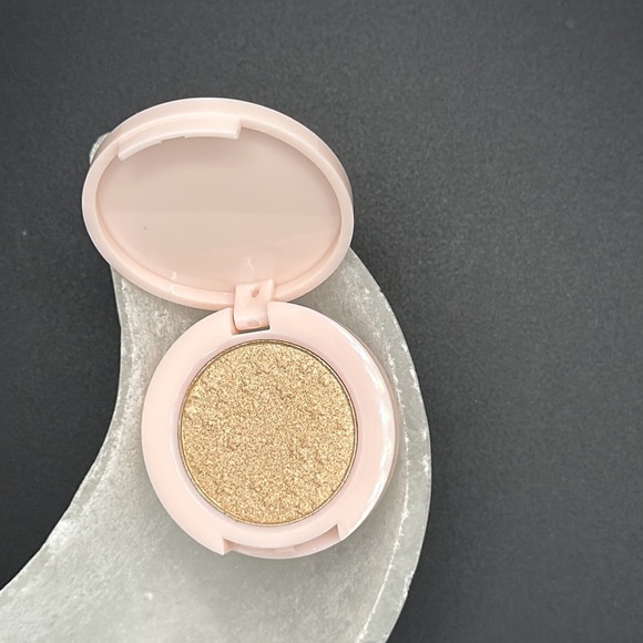 CIATE London, Glow - To Highlighter - Picture 2 of 4